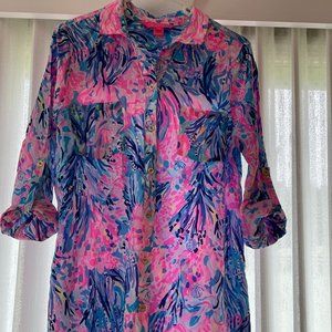 Lilly Pulitzer Button Front Blouse Tropical Print Rolled Sleeves Sz. S